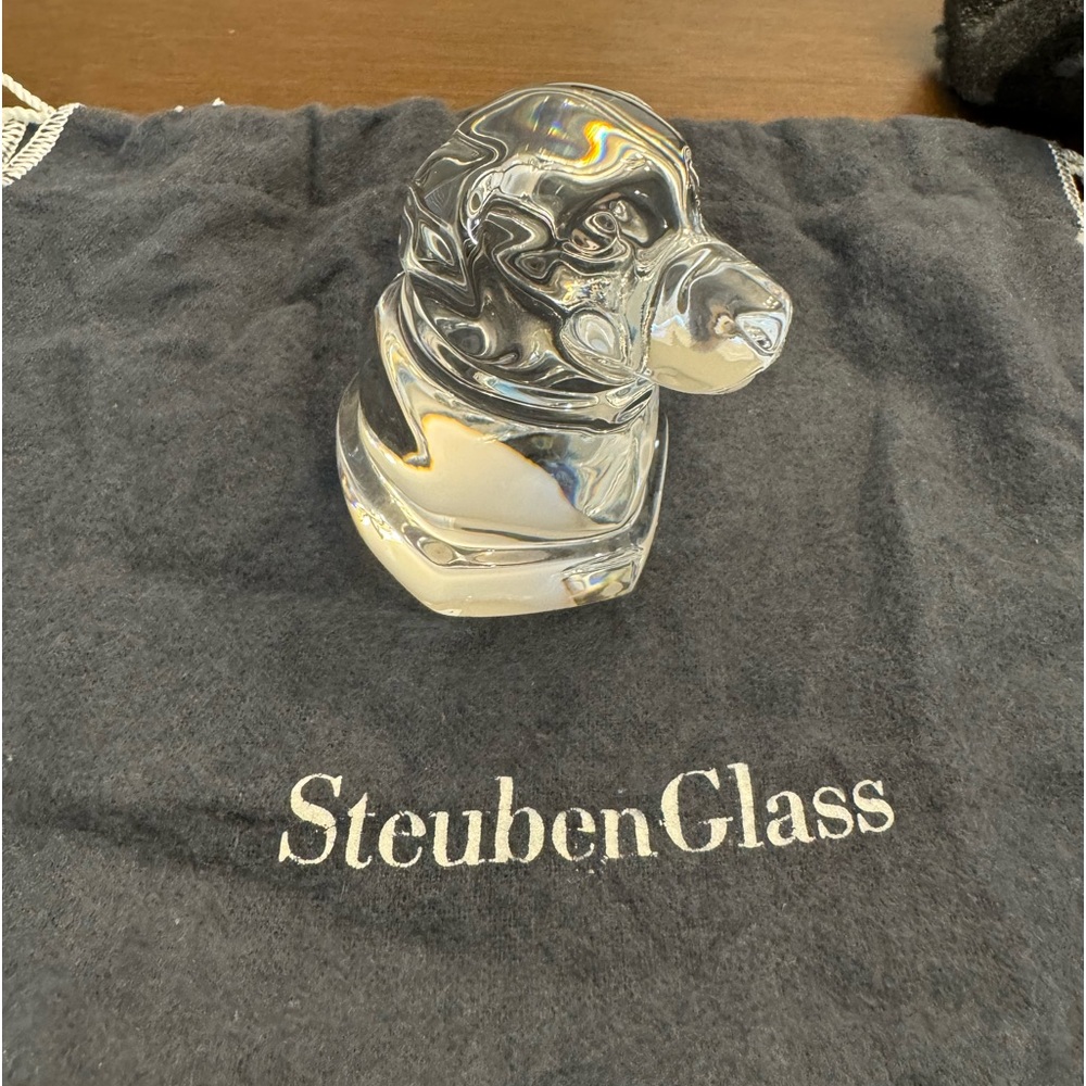 Steuben Glass Retriever Hand Cooler “Friendship” 2004 with original packaging